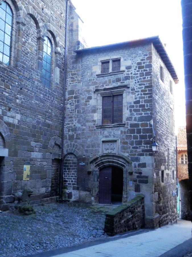 Chambres D'Hotes La Prevote - Ancien Couvent Contre La Cathedrale Le Puy-en-Velay Zewnętrze zdjęcie