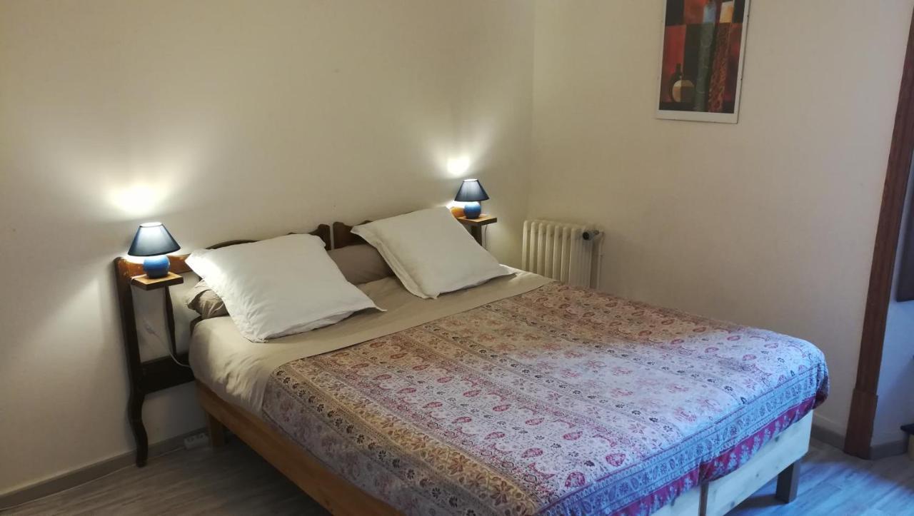Chambres D'Hotes La Prevote - Ancien Couvent Contre La Cathedrale Le Puy-en-Velay Zewnętrze zdjęcie